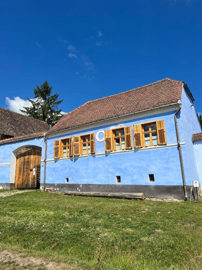 Viscri 32 - White Barn And Blue House Exterior foto